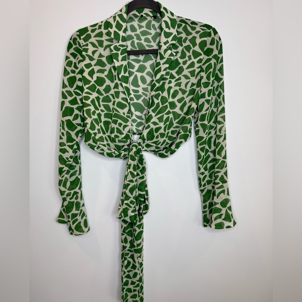 Sheer Green girafe animal Patterned Women's tie front crop Top